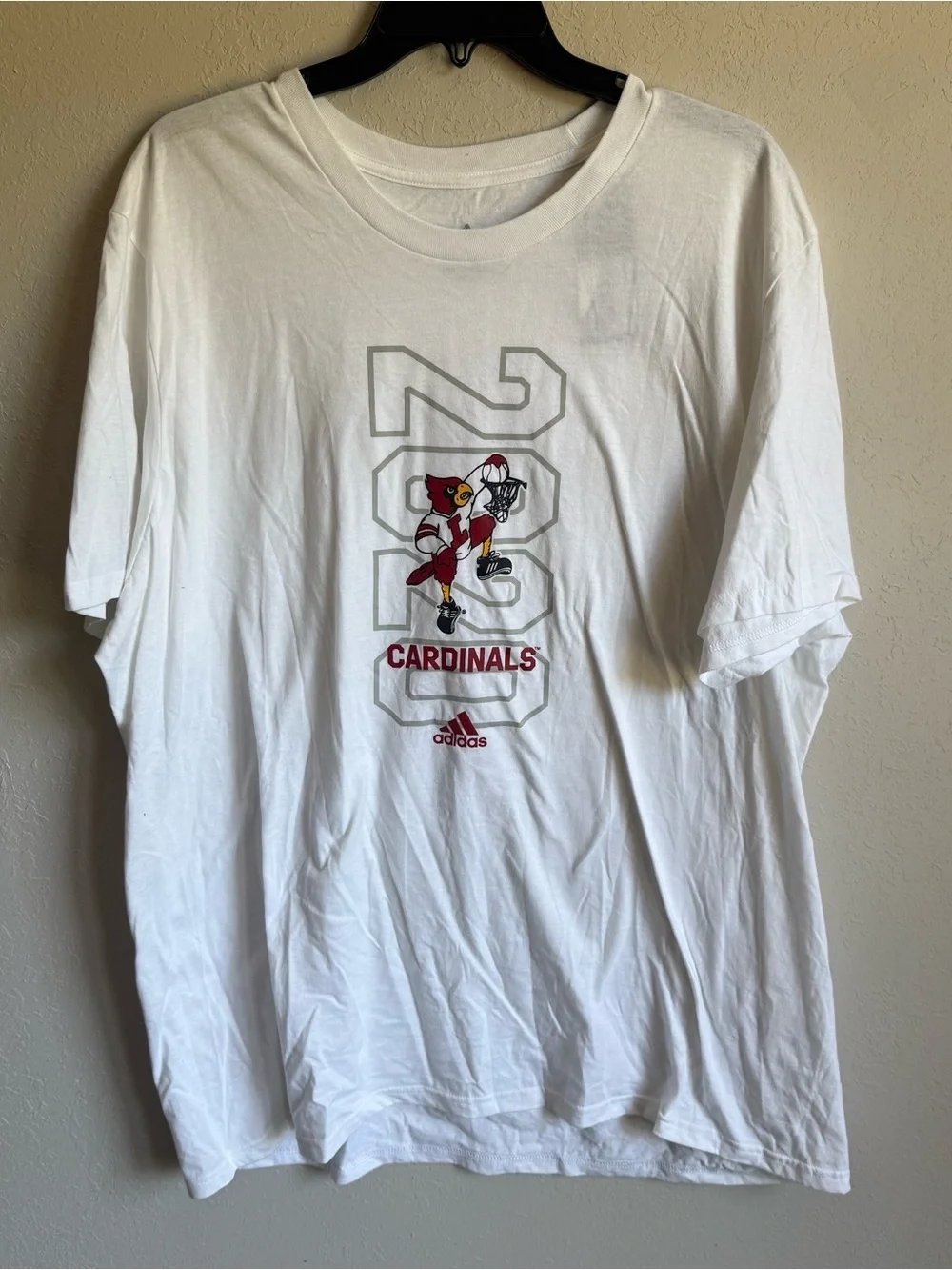 Men’s 2XL NWT White Adidas Amplifier Tee Louisville Cardinals Sporty Tee Shirt